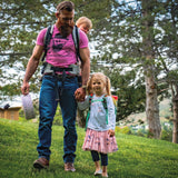 Roze T-shirt "Toxic Mannelijkheid" Savage Gentleman Dad met dochter en zoon
